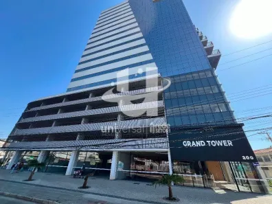 Sala Comercial para alugar, 83m² no Centro, Juiz de Fora