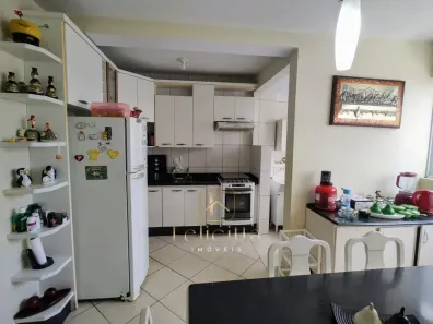 Apartamento com 3 Quartos à venda, 70m² no Roçado, São José