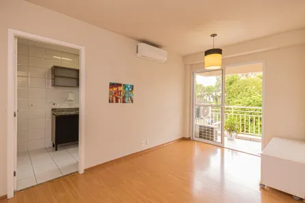 Apartamento com 2 Quartos para venda ou aluguel, 62m² no Indianópolis, São Paulo