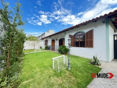 Casa com 3 Quartos à venda, 184m² no Córrego Grande, Florianópolis