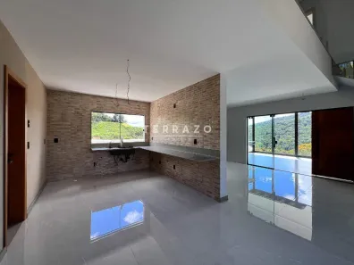 Casa de Condomínio com 3 Quartos à venda, 240m² no Tijuca, Teresópolis