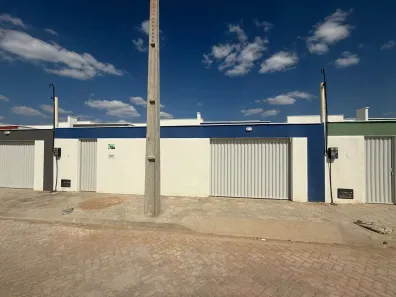 Casa com 2 Quartos à venda, 69m² no Santa Júlia, Mossoró