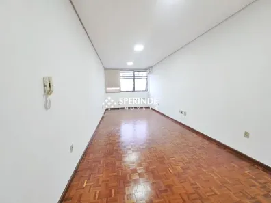 Sala Comercial para alugar, 40m² no Passo da Areia, Porto Alegre