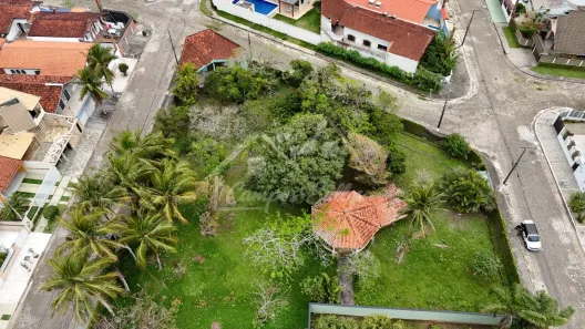 Lote/Terreno à venda, 250m² no Parque Balneario Oasis, Peruíbe