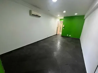 Sala Comercial à venda, 38m² no Vila Isabel, Rio de Janeiro