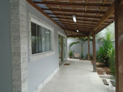 Casa de Condomínio com 3 Quartos à venda, 220m² no Guaratiba, Rio de Janeiro