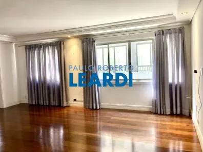 Apartamento com 3 Quartos à venda, 130m² no Jardim Paulista, São Paulo