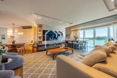 Apartamento com 3 Quartos à venda, 165m² no Pioneiros, Balneário Camboriú