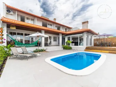 Casa com 4 Quartos à venda, 359m² no João Paulo, Florianópolis