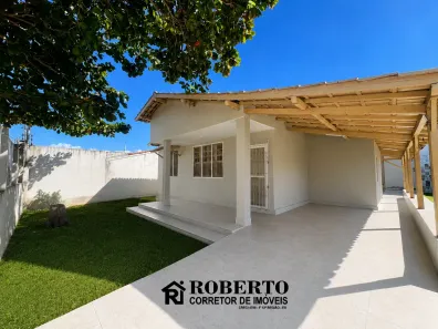 Casa com 3 Quartos à venda, 240m² no Praia Grande, Fundão