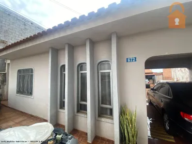 Casa com 2 Quartos à venda, 90m² no Jardim Aeroporto, Campo Mourão