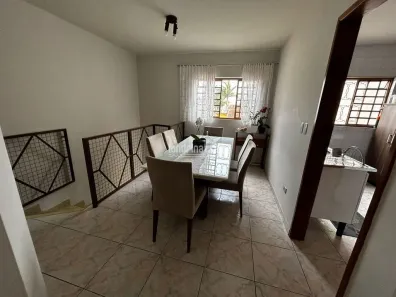 Casa com 5 Quartos à venda, 143m² no Santa Mônica, Londrina
