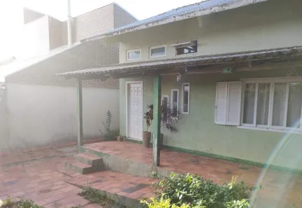 Casa com 4 Quartos à venda, 140m² no Tarumã, Viamão