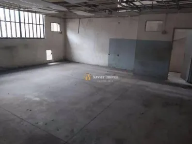 Galpão/Depósito/Armazém à venda, 2500m² no Comendador Soares, Nova Iguaçu