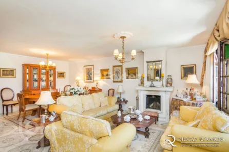 Casa com 5 Quartos à venda, 386m² no Partenon, Porto Alegre