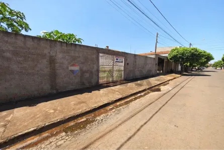 Lote/Terreno à venda, 200m² no Jardim Santa Marta, Sertãozinho