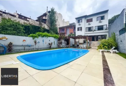 Casa com 5 Quartos à venda, 349m² no Cristal, Porto Alegre