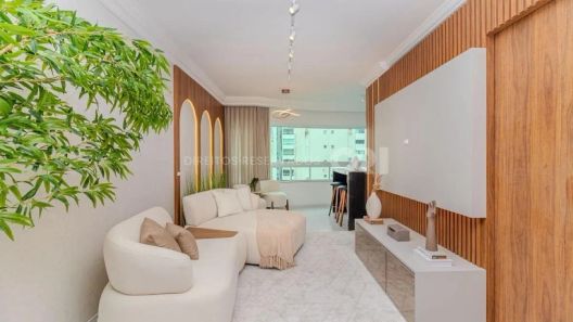 Apartamento com 3 Quartos à venda, 110m² no Centro, Balneário Camboriú