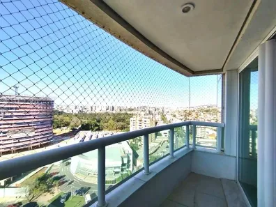 Apartamento com 2 Quartos à venda, 74m² no Três Figueiras, Porto Alegre