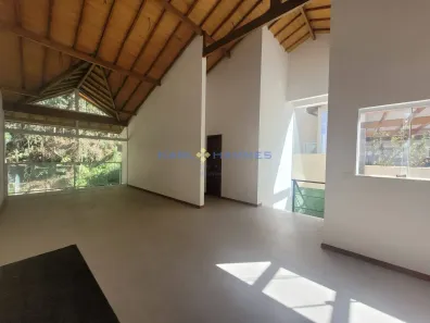 Casa de Condomínio com 3 Quartos à venda, 180m² no Carangola, Petrópolis