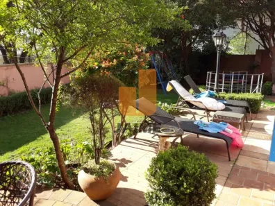 Casa com 5 Quartos à venda, 400m² no Pacaembu, São Paulo