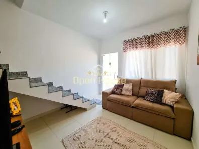 Casa com 2 Quartos à venda, 63m² no Roma, Volta Redonda