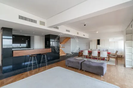 Apartamento com 3 Quartos para alugar, 328m² no Independência, Porto Alegre