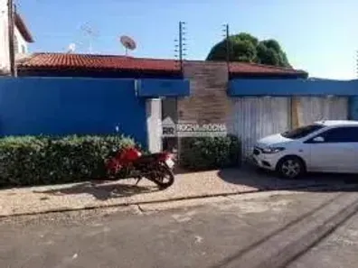 Casa com 3 Quartos à venda, 130m² no Ilhotas, Teresina
