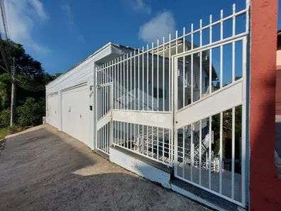 Apartamento com 1 Quarto para alugar, 30m² no Pantanal, Florianópolis