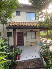 Casa de Condomínio com 4 Quartos à venda, 200m² no Praia do Forte, Mata de São João