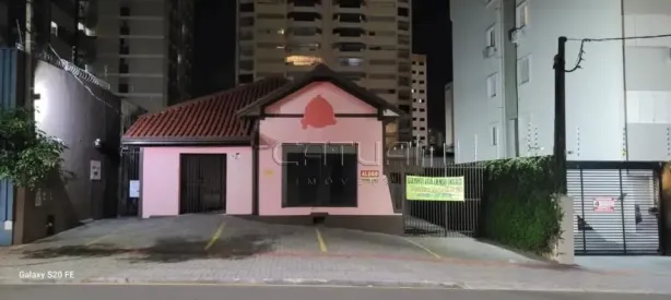 com 1 Quarto para alugar, 220m² no Vila Ipiranga, Londrina