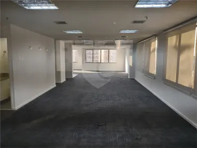 Sala Comercial para alugar, 240m² no Jardim Paulista, São Paulo