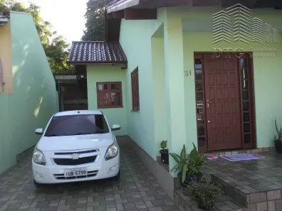 Casa com 2 Quartos à venda, 100m² no Olaria, Canoas