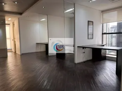 Sala Comercial para alugar, 182m² no Vila Olímpia, São Paulo