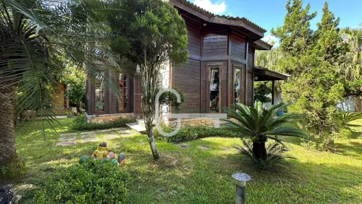 Casa com 3 Quartos à venda, 195m² no Balneário Stella Maris, Peruíbe