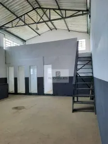 Galpão/Depósito/Armazém à venda, 730m² no Taboão, São Bernardo do Campo