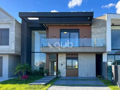Sobrado com 4 Quartos à venda, 210m² no , Xangri-Lá
