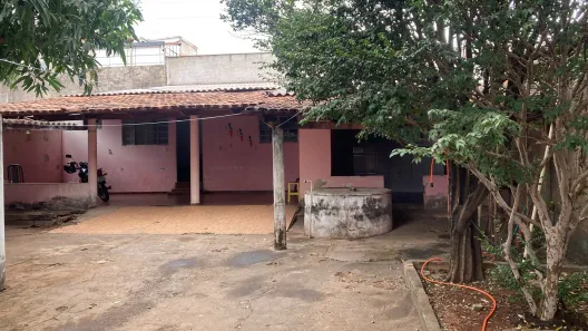 Casa com 4 Quartos à venda, 180m² no Vila Santa Rita - 5ª Etapa, Goiânia