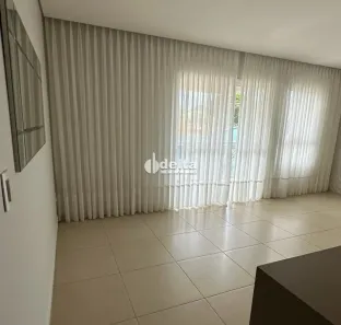 Apartamento com 3 Quartos para alugar, 100m² no Tubalina, Uberlândia