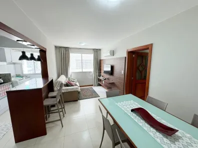 Apartamento com 3 Quartos para alugar, 90m² no Centro, Balneário Camboriú