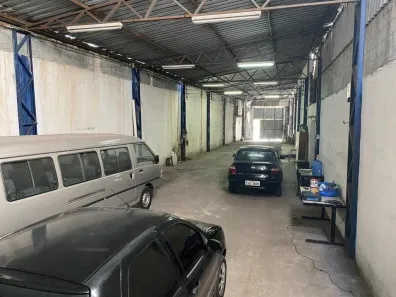 Galpão/Depósito/Armazém à venda, 600m² no Vila Caldas, Carapicuíba