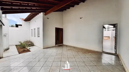 Casa com 3 Quartos à venda, 160m² no Cidade Jardim, Uberaba
