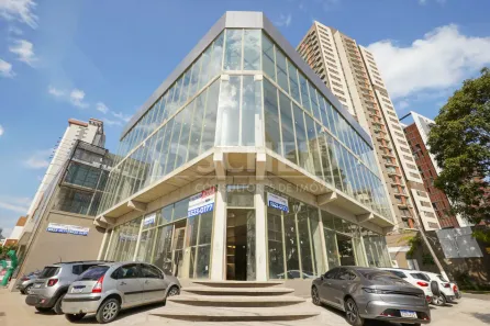 Prédio Comercial para alugar, 3000m² no Jardim das Acácias, São Paulo