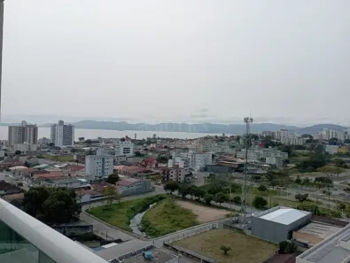 Apartamento com 3 Quartos à venda, 94m² no Barreiros, São José
