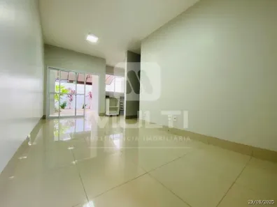 Casa de Condomínio com 3 Quartos à venda, 80m² no Laranjeiras, Uberlândia