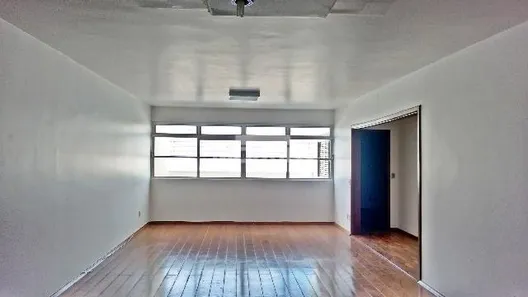 Apartamento com 4 Quartos para alugar, 150m² no Osvaldo Rezende, Uberlândia