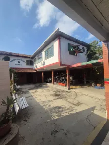 Galpão/Depósito/Armazém com 20 Quartos para alugar, 1000m² no Marechal Hermes, Rio de Janeiro