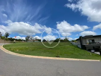 Lote/Terreno à venda, 812m² no Santa Cândida, Vinhedo