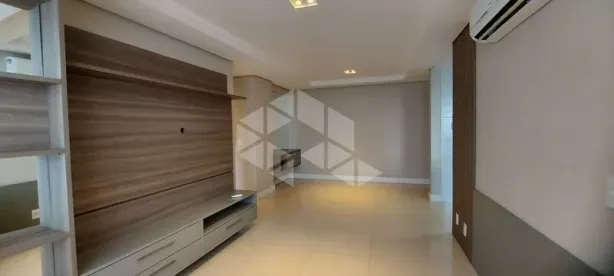 Apartamento com 2 Quartos para alugar, 70m² no Passo da Areia, Porto Alegre