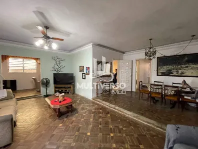 Casa com 3 Quartos à venda, 330m² no Aparecida, Santos